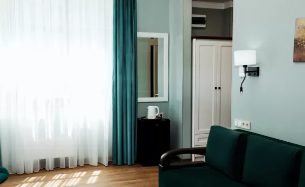 Номер «Люкс Комфорт София» в санатории «Вилла Арнест» в г. Кисловодске - фотография