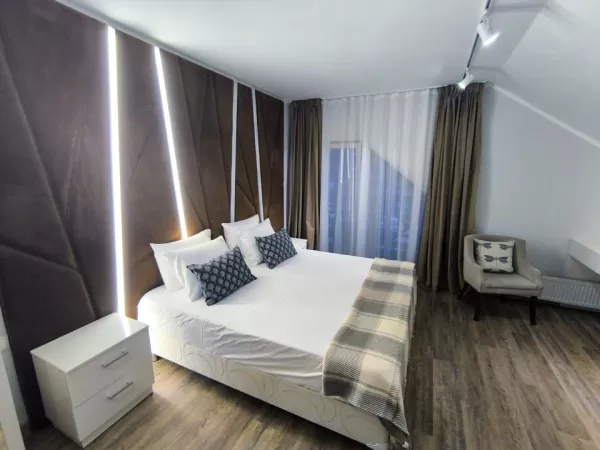 Номер «Люкс Комфорт» в коттеджах в санатории «Вилла Арнест» в Кисловодске - фотография