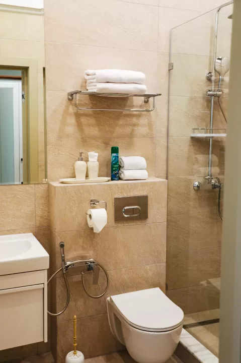 Номер «Стандарт» в корпусе «София» в санатории «Вилла Арнест» в Кисловодске - фотография