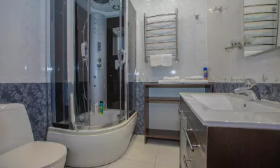 Номер улучшенный однокомнатный 1 категории в санатории Вилла Арнест в городе Кисловодске - фотография